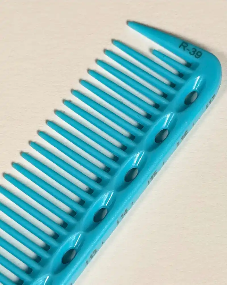 شانه PRO LINE کد 39 آبی رزونال